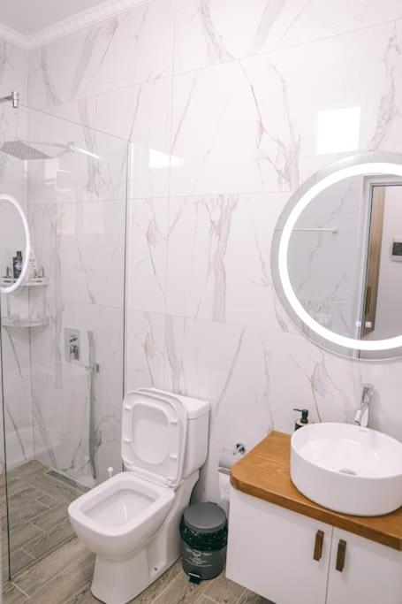 Cereni Guesthouse Berat Zewnętrze zdjęcie
