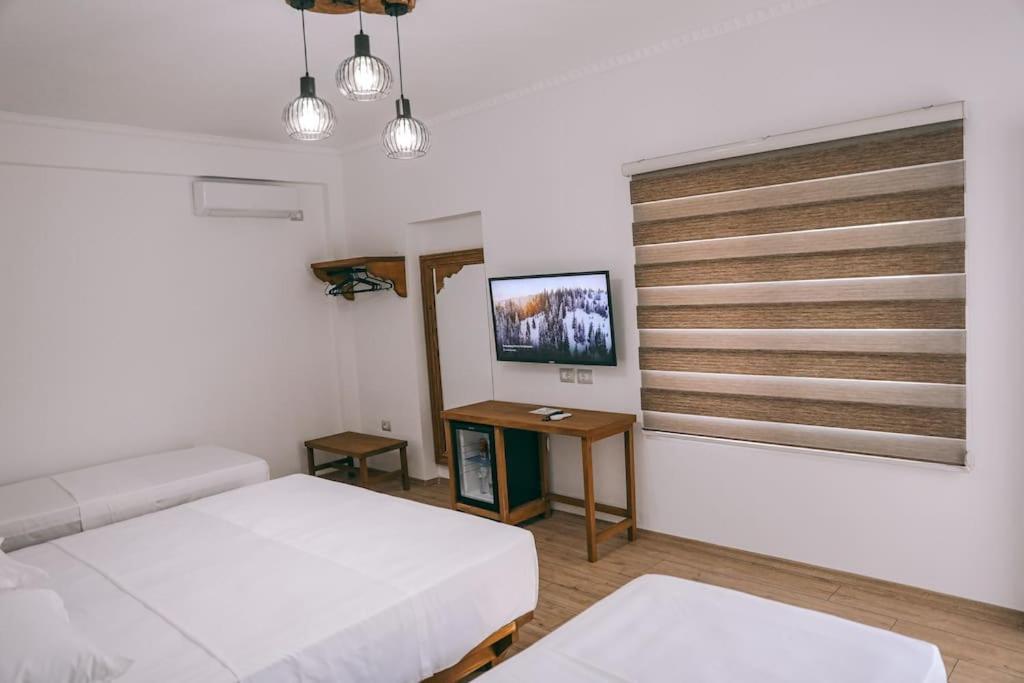 Cereni Guesthouse Berat Zewnętrze zdjęcie